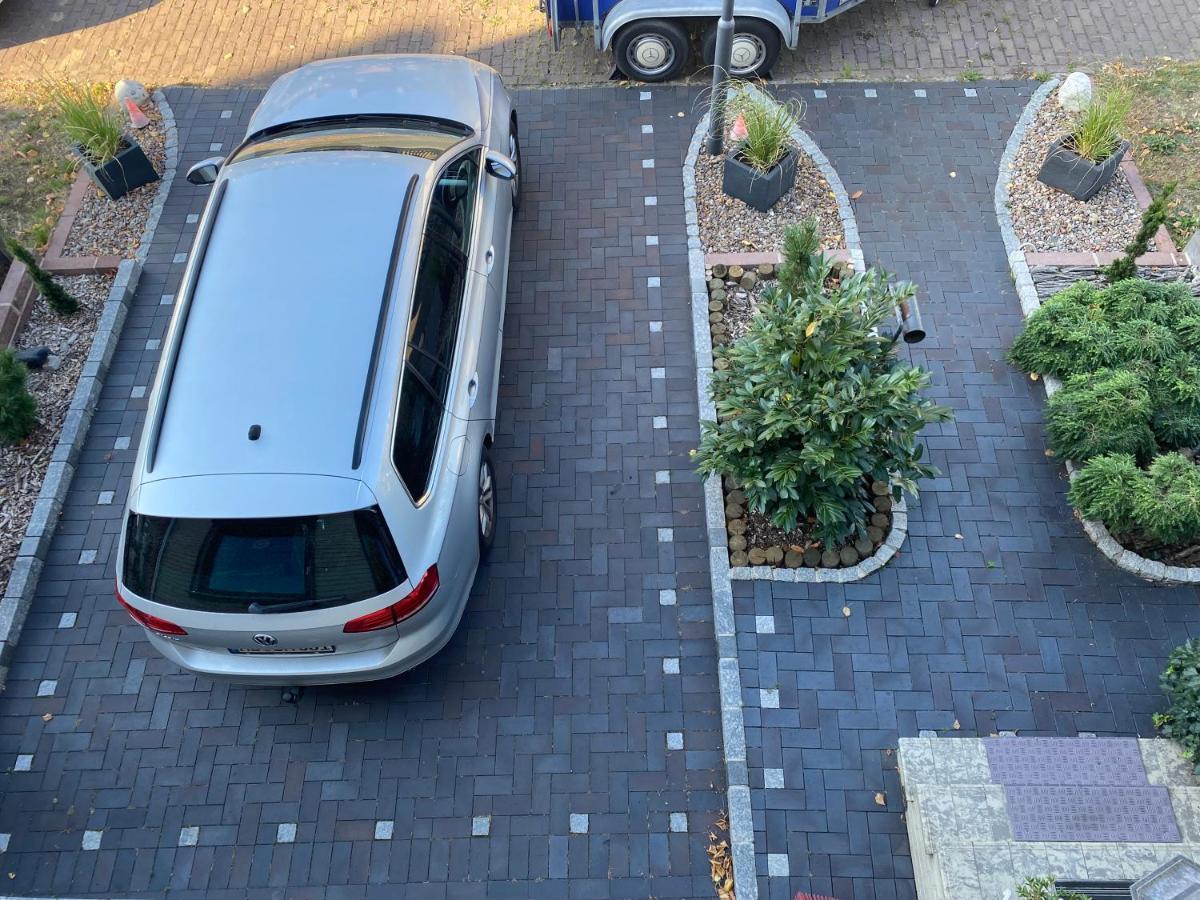 Apartmán Unter Dem Dach Mit Parkplatz BRE Exteriér fotografie