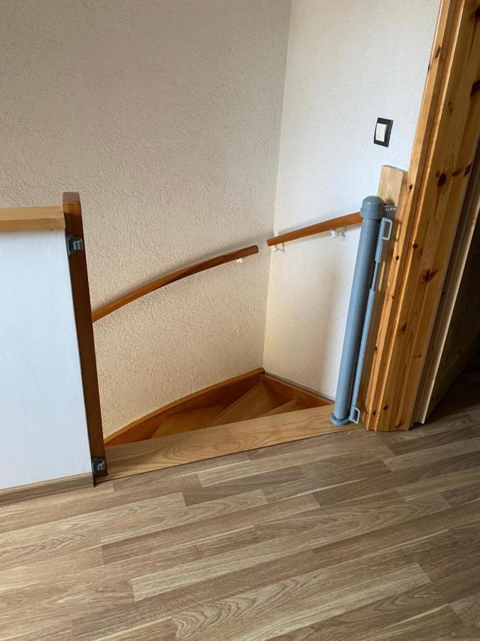 Apartmán Unter Dem Dach Mit Parkplatz BRE Exteriér fotografie